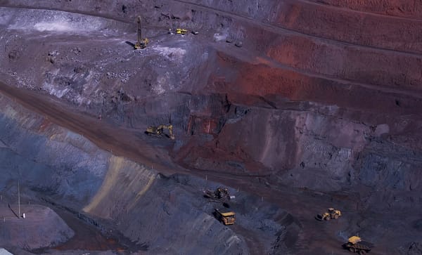 Vale Lidera Queda de Minério